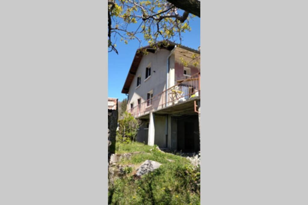 Logement Renove Avec Vue Panoramique La Saussaz Exterior foto